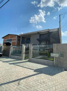 Casa com 3 Quartos à venda, 235m² no Uvaranas, Ponta Grossa