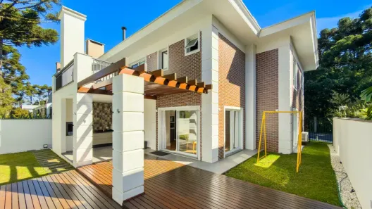 Casa de Condomínio com 4 Quartos à venda, 357m² no Santa Felicidade, Curitiba