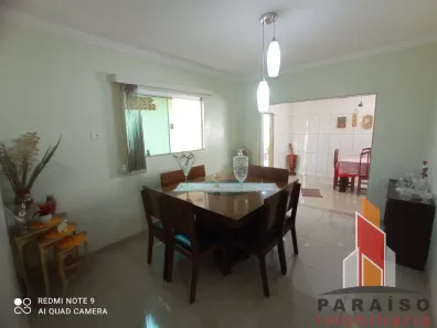 Casa com 3 Quartos à venda, 250m² no Custódio Pereira, Uberlândia