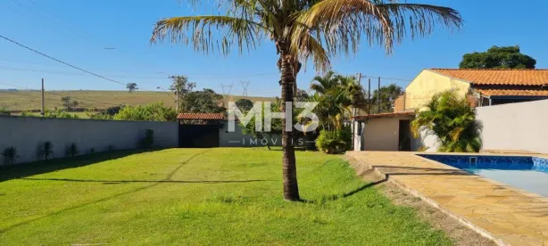 Fazenda/Sítio com 3 Quartos à venda, 200m² no Recanto dos Dourados, Campinas