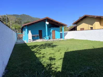 Casa com 2 Quartos à venda, 114m² no Maranduba, Ubatuba