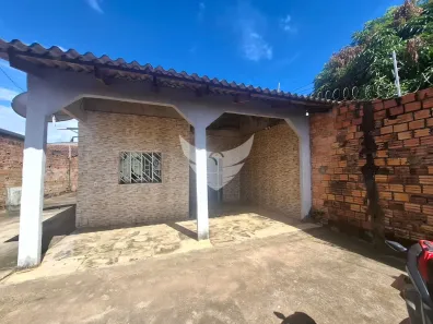 Casa com 2 Quartos à venda, 100m² no Castanheira, Porto Velho