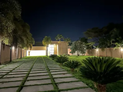 Casa de Condomínio com 5 Quartos à venda, 600m² no Condomínio Parque dos Cisnes, Goiânia
