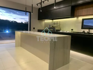 Casa com 4 Quartos à venda, 300m² no Chácara São Félix, Taubaté