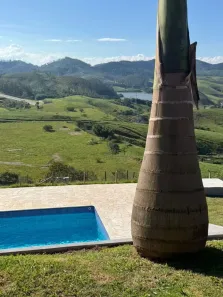 Fazenda/Sítio com 3 Quartos à venda, 240m² no Área Rural de Paraibuna, Paraibuna