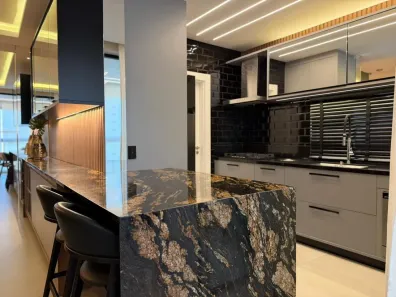 Apartamento com 4 Quartos à venda, 162m² no Meia Praia, Itapema