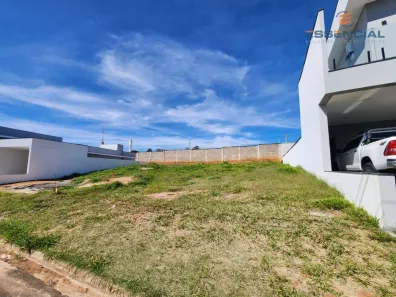 Lote/Terreno à venda, 285m² no Parque Residencial Vinte e Quatro de Maio, Botucatu