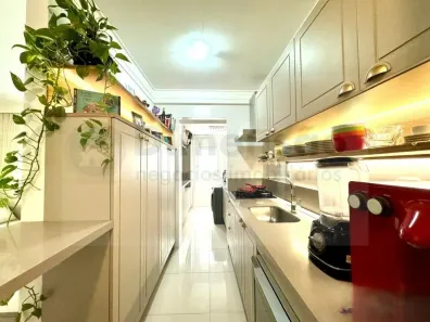 Apartamento com 2 Quartos à venda, 90m² no Agronômica, Florianópolis