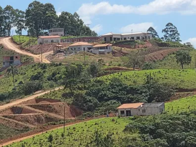Lote/Terreno à venda, 600m² no Centro, Igaratá
