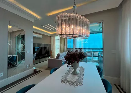Apartamento com 3 Quartos à venda, 168m² no Meia Praia, Itapema