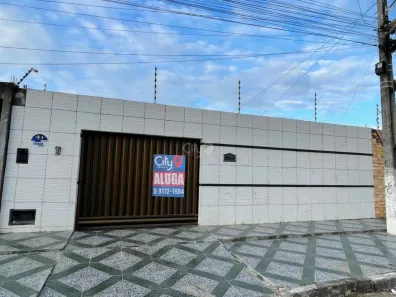 Casa com 3 Quartos para alugar, 300m² no Santa Maria, Aracaju