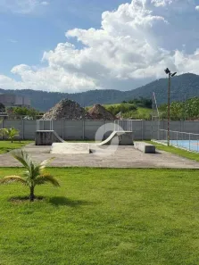 Lote/Terreno à venda, 240m² no Ubatiba, Maricá