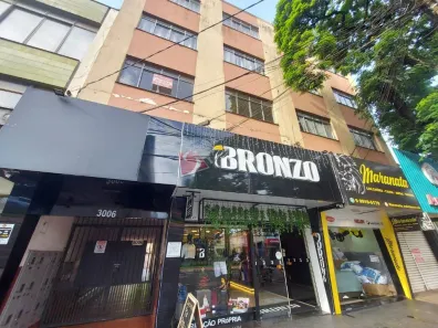 Apartamento com 3 Quartos para alugar, 60m² no Zona 03, Maringá