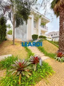 Casa de Condomínio com 5 Quartos à venda, 430m² no Alphaville, Santana de Parnaíba