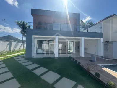 Casa de Condomínio com 5 Quartos à venda, 211m² no Vargem Pequena, Rio de Janeiro