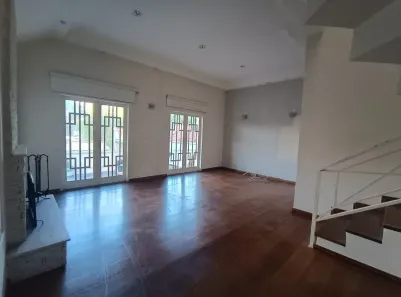 Casa de Condomínio com 4 Quartos para alugar, 323m² no São Paulo II, Cotia