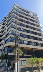 Apartamento com 4 Quartos para alugar, 200m² no Pajuçara, Maceió