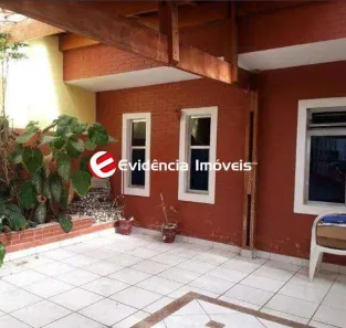 Sobrado com 4 Quartos à venda, 453m² no Vila Gilda, Santo André