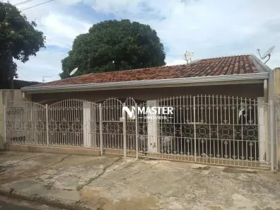 Casa com 3 Quartos à venda, 120m² no Núcleo Habitacional Nova Marília, Marília