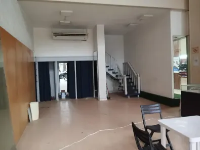 Ponto Comercial à venda, 130m² no Gonzaga, Santos