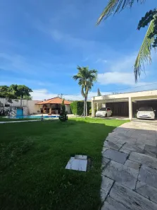 Casa com 7 Quartos para alugar, 750m² no Parque Manibura, Fortaleza