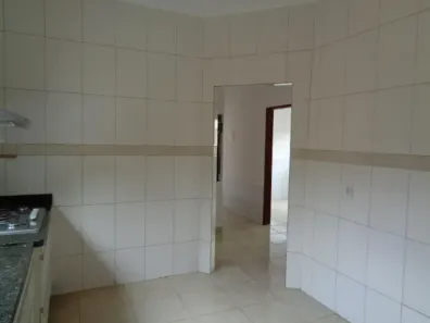 Casa com 3 Quartos para alugar, 130m² no Jardim Indaiá, Nerópolis