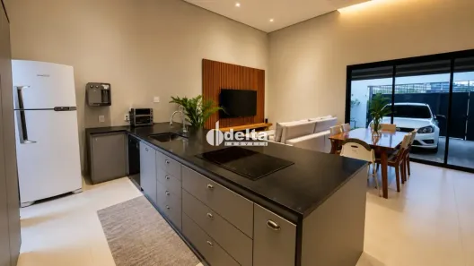 Casa com 3 Quartos à venda, 120m² no Grand Ville, Uberlândia