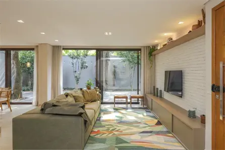 Casa de Condomínio com 4 Quartos à venda, 475m² no Santo Amaro, São Paulo