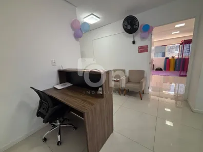 Sala Comercial à venda, 77m² no Centro, Florianópolis