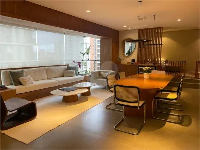 Apartamento com 3 Quartos à venda, 184m² no Vila Uberabinha, São Paulo
