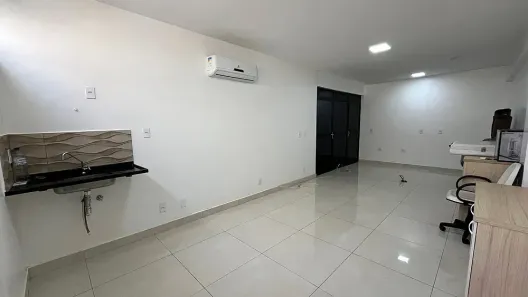 Sala Comercial à venda, 30m² no Setor Bueno, Goiânia