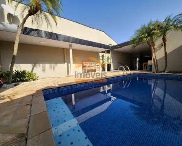 Casa com 3 Quartos para alugar, 207m² no Parque Novo Mundo, Americana