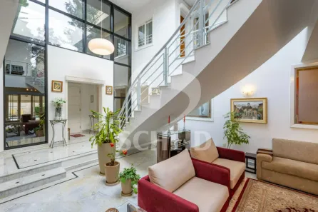 Casa de Condomínio com 5 Quartos à venda, 953m² no Chácara Monte Alegre, São Paulo