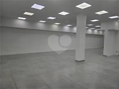 Ponto Comercial para alugar, 300m² no Mirandópolis, São Paulo