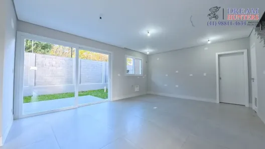 Casa de Condomínio com 4 Quartos à venda, 211m² no Novo Mundo, Curitiba