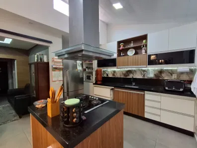 Casa de Condomínio com 2 Quartos à venda, 80m² no Eugênio de Mello, São José dos Campos