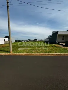 Lote/Terreno à venda, 250m² no Jardim São Camilo, Araraquara