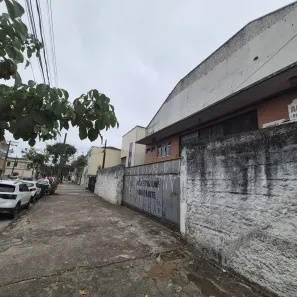 Galpão/Depósito/Armazém à venda, 2200m² no Macuco, Santos