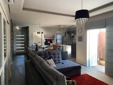 Casa com 3 Quartos à venda, 232m² no Centro, Pelotas