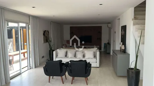 Casa com 4 Quartos para venda ou aluguel, 600m² no Barra da Tijuca, Rio de Janeiro