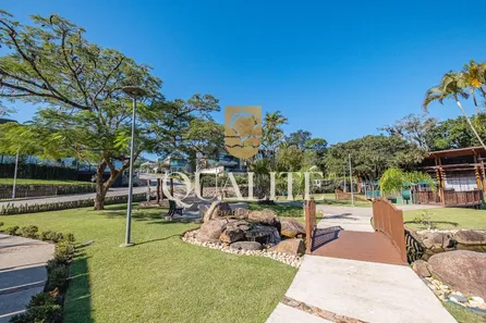 Lote/Terreno à venda, 763m² no Cacupé, Florianópolis