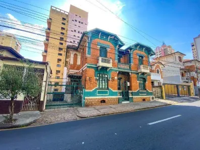 Imóvel Comercial com 3 Quartos à venda, 220m² no Centro, Piracicaba