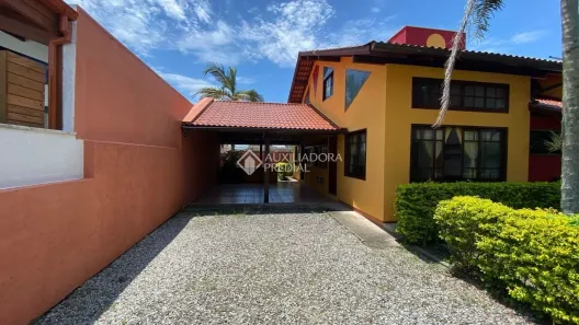 Apartamento com 1 Quarto para alugar, 55m² no Lagoa da Conceição, Florianópolis