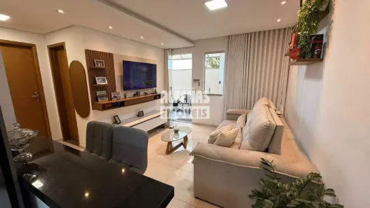Casa com 2 Quartos à venda, 86m² no Bom Jesus, Contagem