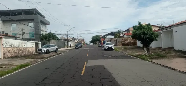 Casa com 4 Quartos à venda, 360m² no Renascença, São Luís