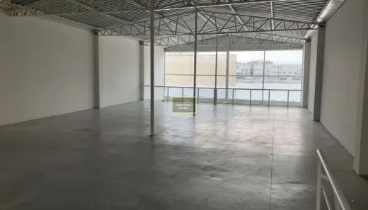 Imóvel Comercial para alugar, 380m² no Centro, Caraguatatuba