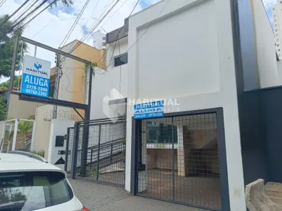 Imóvel Comercial com 2 Quartos para alugar, 203m² no Tabajaras, Uberlândia
