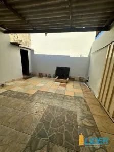 Casa com 4 Quartos à venda, 180m² no Laranjeiras, Uberlândia