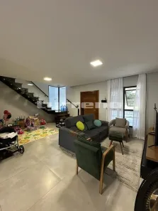 Casa de Condomínio com 4 Quartos à venda, 182m² no Jardim Jacinto, Jacareí