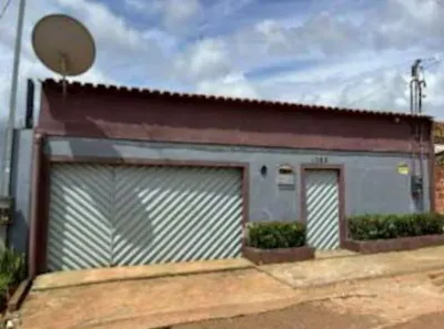 Casa com 3 Quartos à venda, 179m² no Jardim Independente II, Altamira